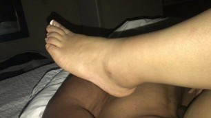 DaCaptainAndMimosa In PRETTY FEET & GOOD PUSSY AT THE HOTEL