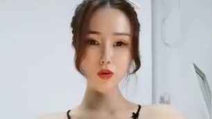 Chinese Webcam, sexy charming milf masturbates with toys